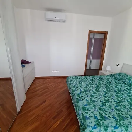 Daire Santa Giulia Business - Olimpiadi 26 *